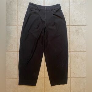 lululemon City Sleek MR Barrel Pant in Black, size 27